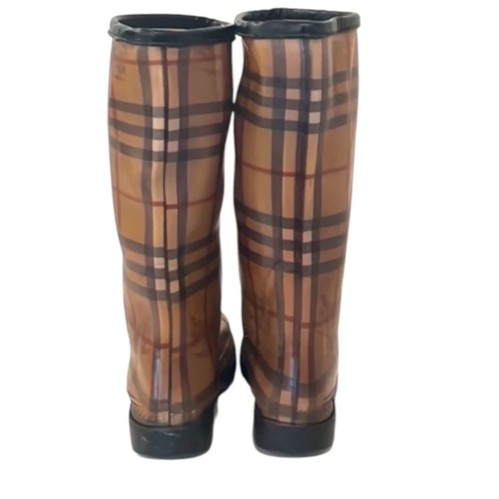 Authentic Burberry luxury designer signature tall waterproof rain boots Girls 4